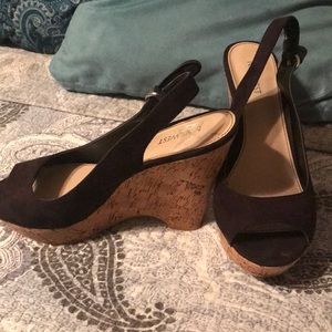 Nine West Cork Wedges size 9